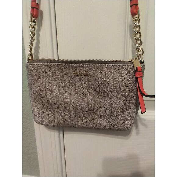 Calvin Klein Crossbody Monogram Logo Women’s Crossbody Bag Beige & Orange EUC - Picture 2 of 14